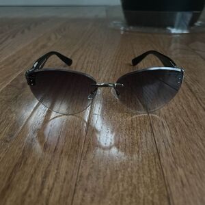 Louis Vuitton Black Gradient Sunglasses